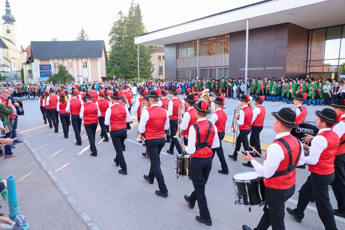 Marschwertung und Bezirksmusikfest Buchkirchen