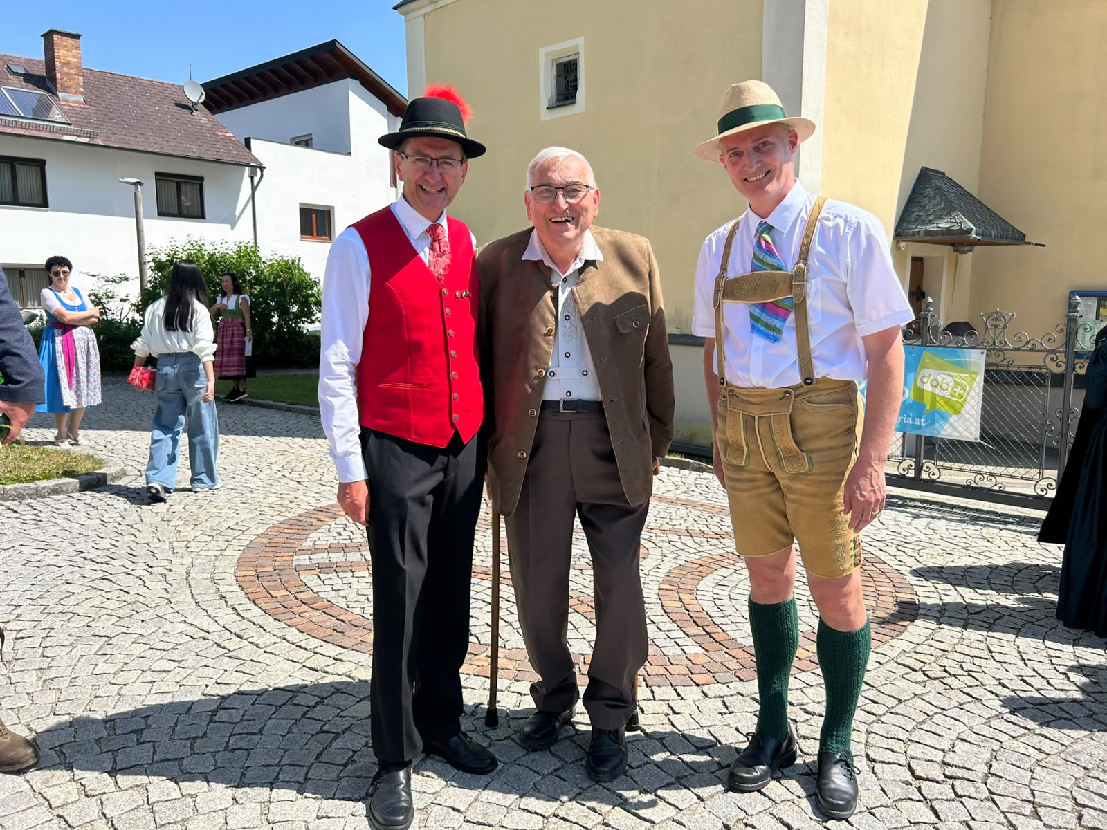 Ständchen zum 85er von Klaus-Dieter Axtmann Ständchen zum 85er von Klaus-Dieter Axtmann
