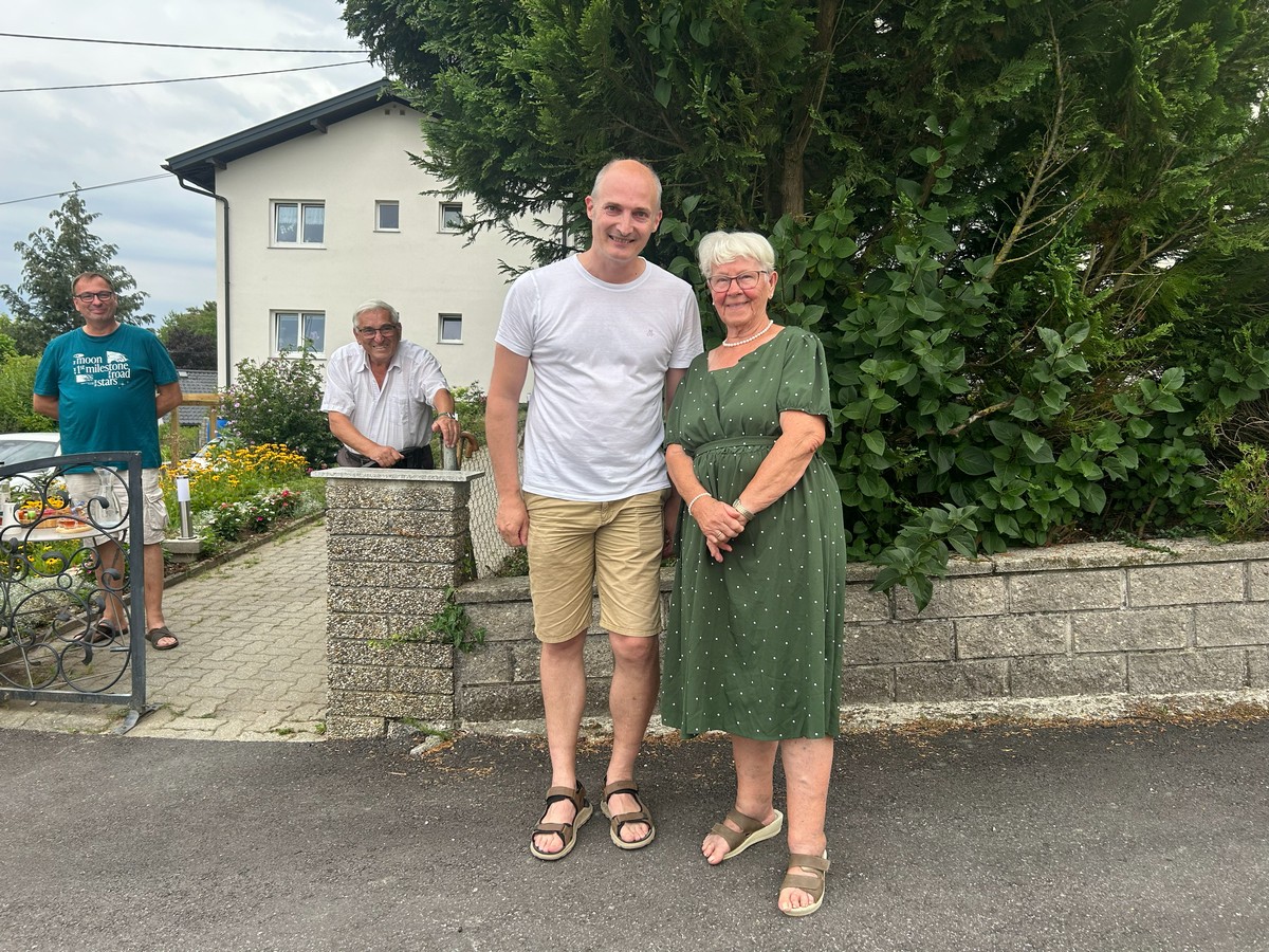 Ständchen zum 85er von Barbara Axtmann Ständchen zum 85er von Barbara Axtmann